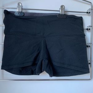 Lululemon wunder train black shorts, size 4